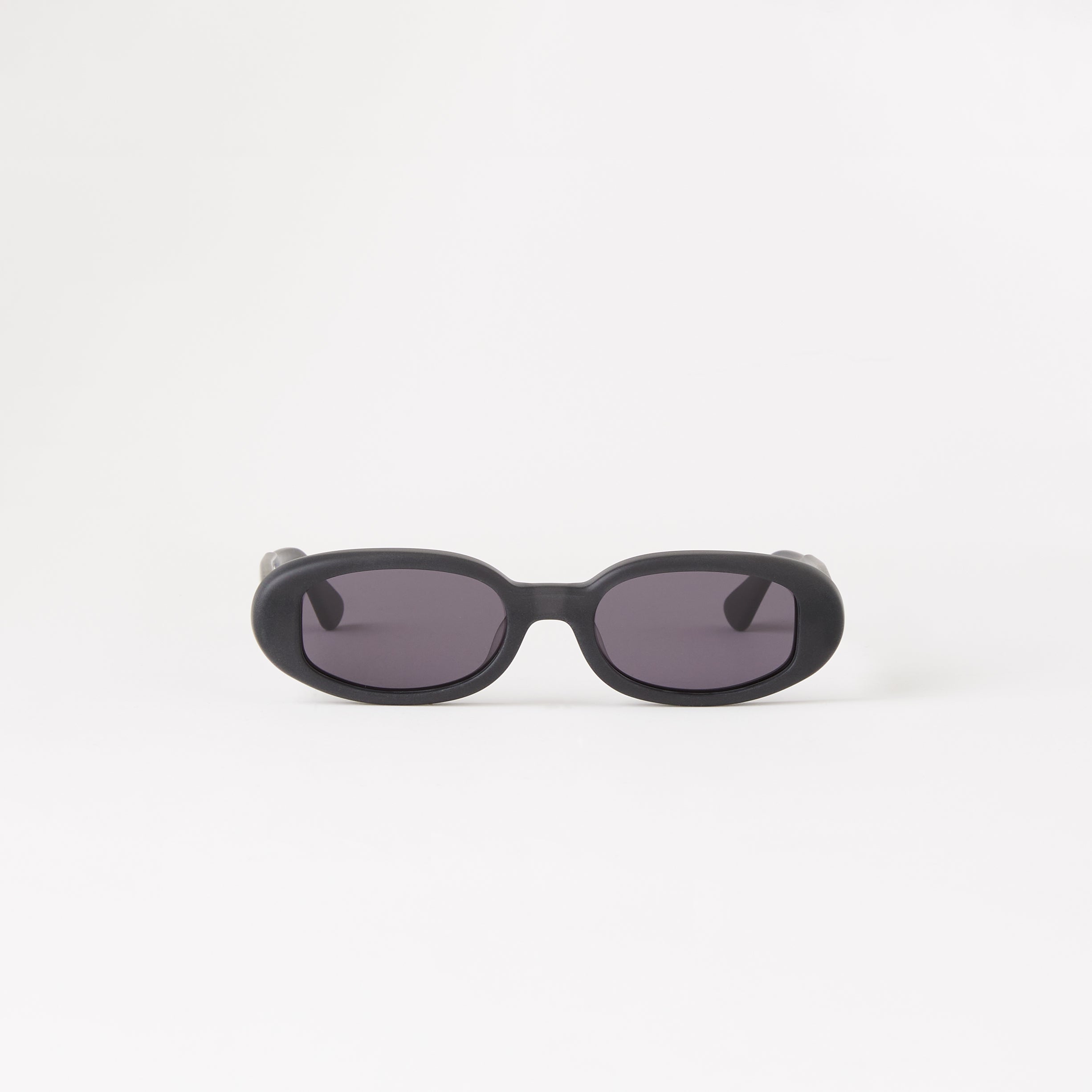 MONEYPENNY © BLACK