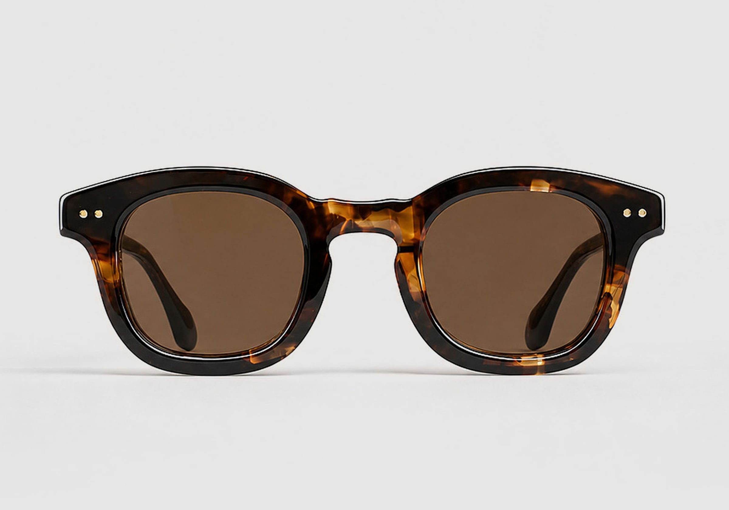 1786280444503-front_straight__21_BONNI_leopard_with_dark_lens_front_straight_final-rlkKvAb78Uodbw3ngDd0UHqxvvuXAd.jpg