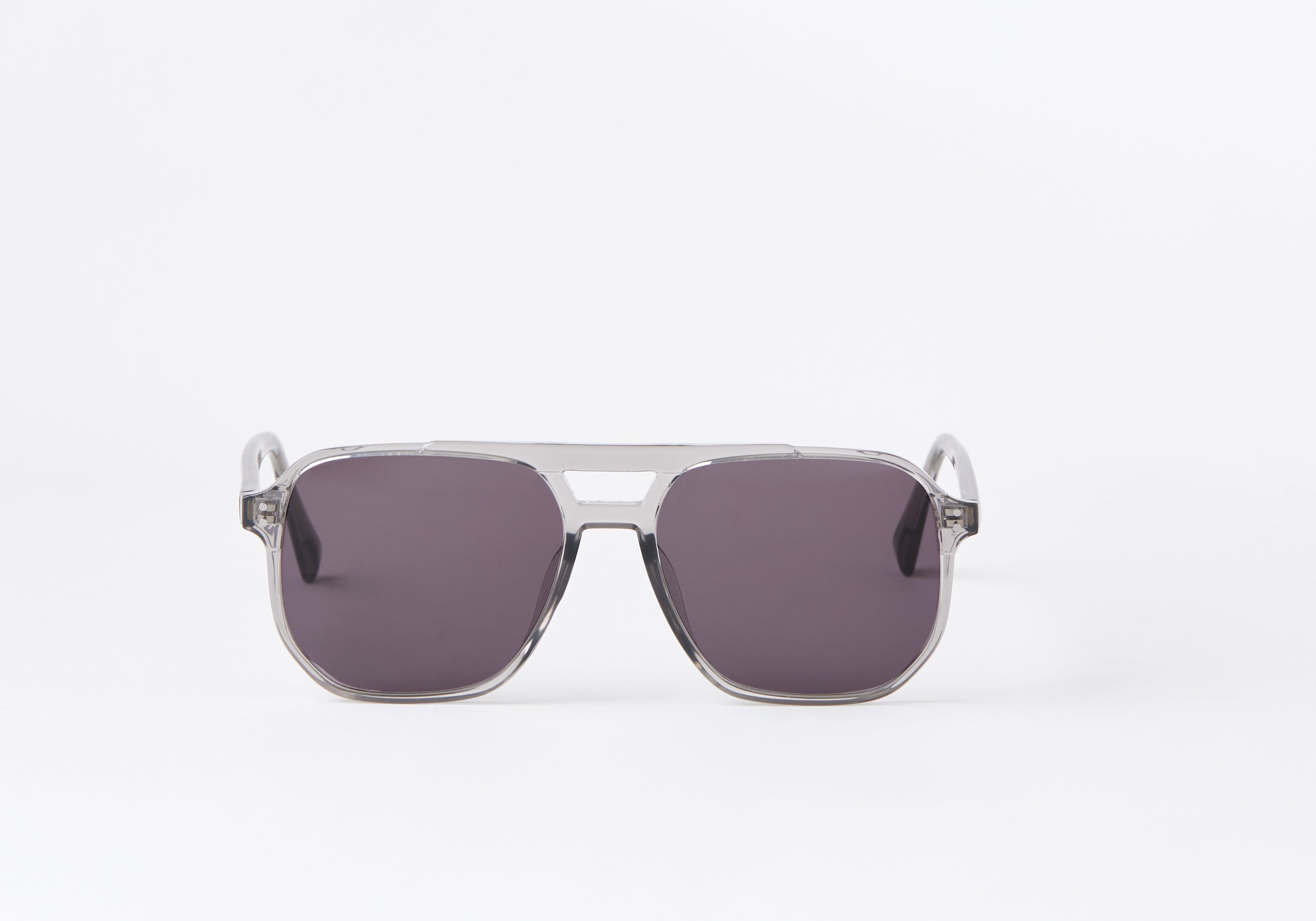 BOWIE-GREY-SUNGLASSES-LUNETTIQ-1..jpg
