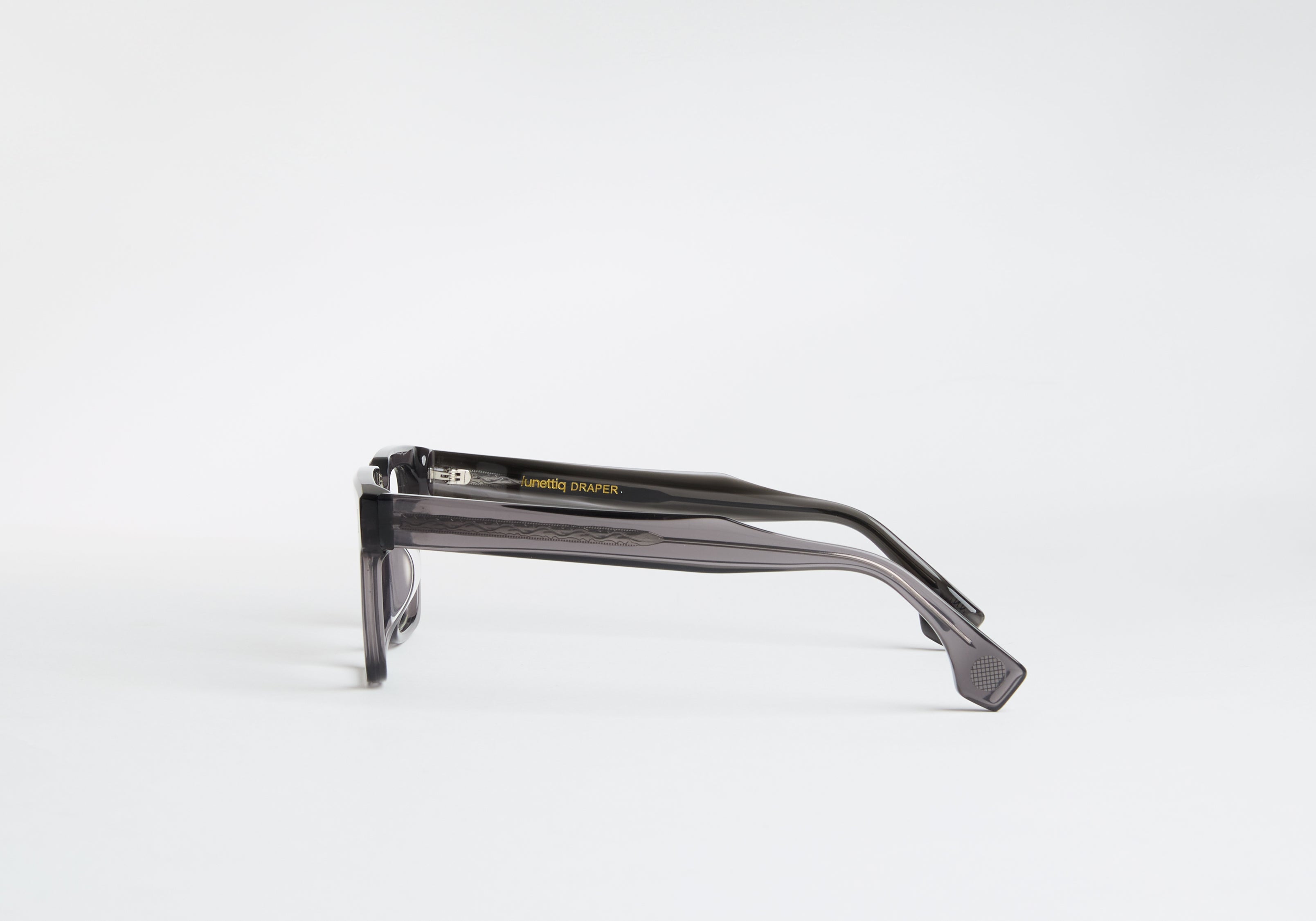 DRAPER-GREY-3-OPTICS-LUNETTIQ.jpg