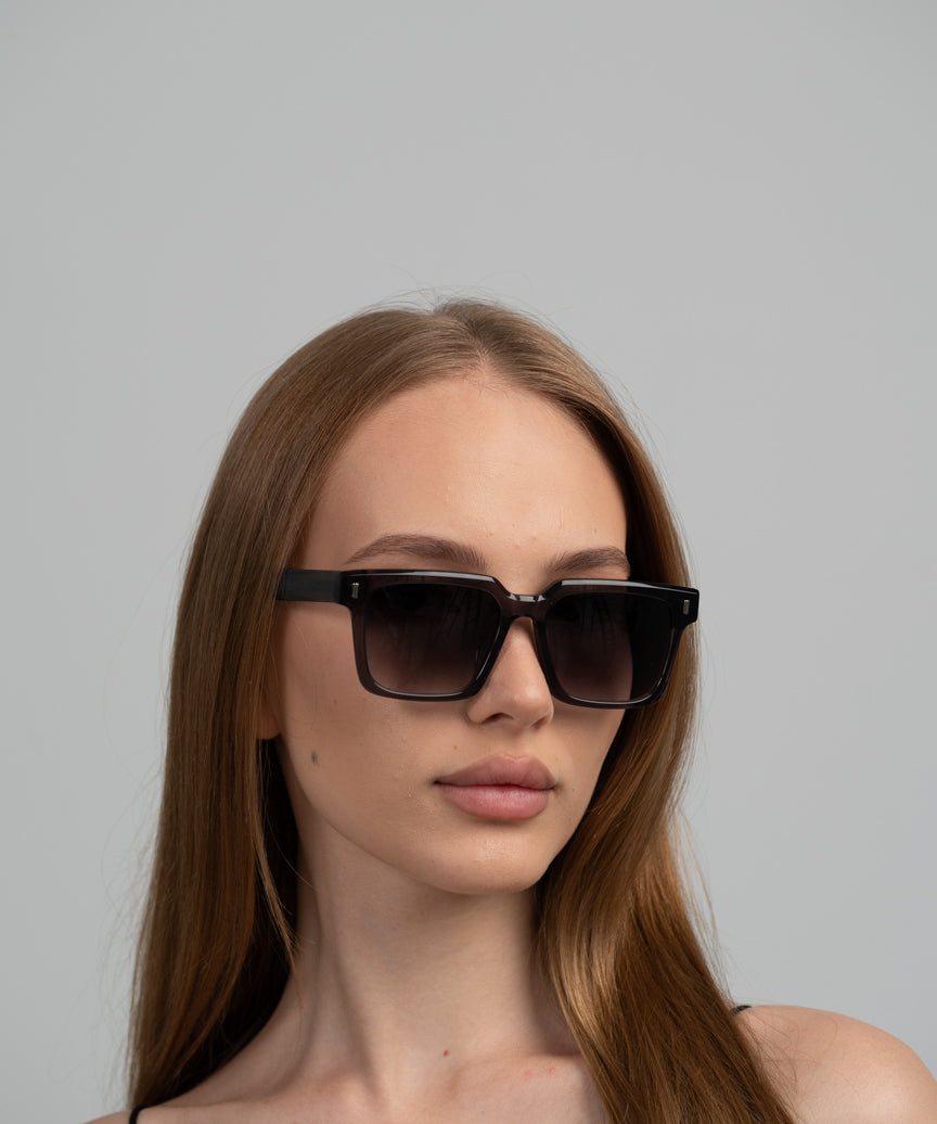 DRAPER-GREY-SUNGLASSES-LUNETTIQ.jpg