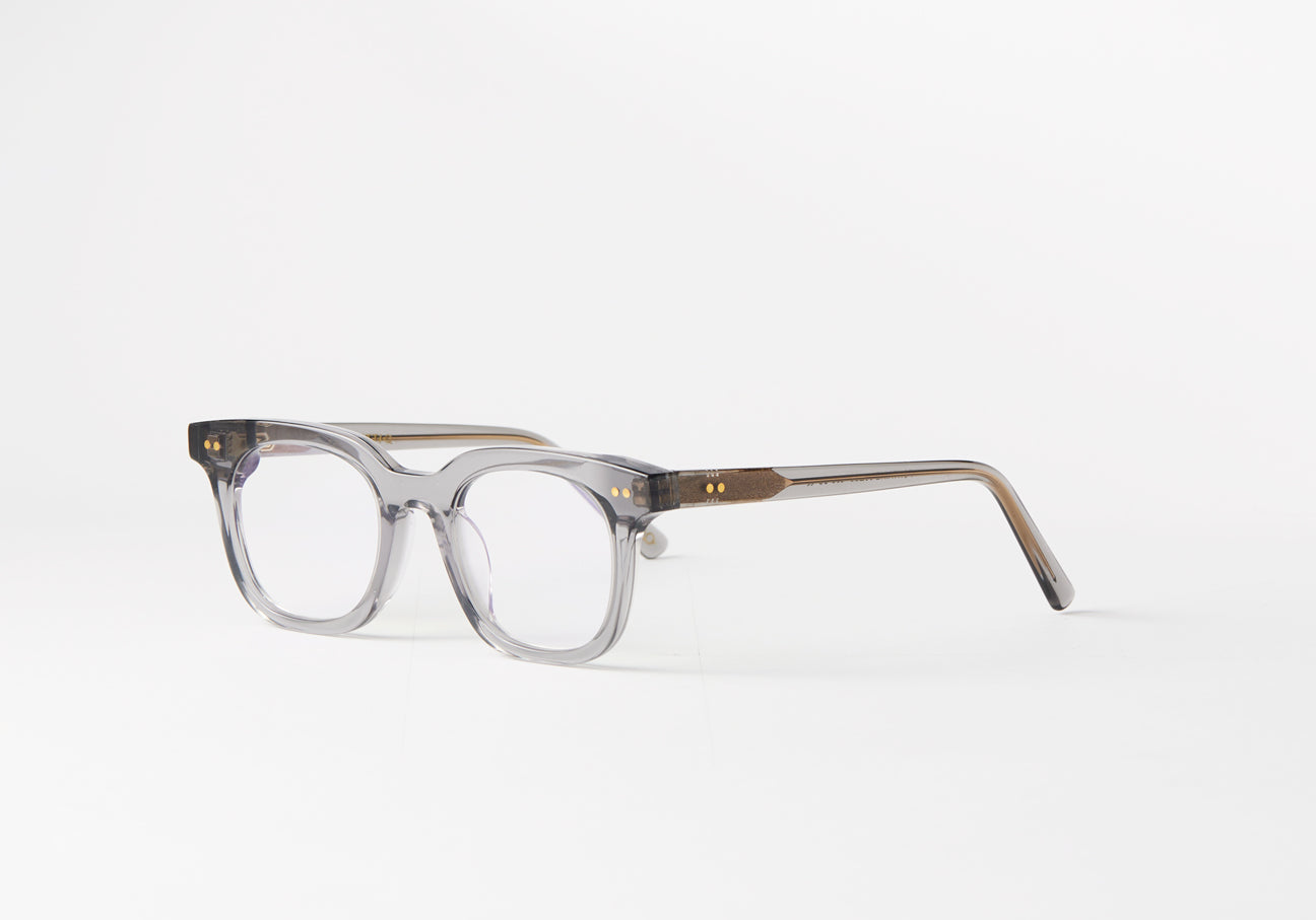 FONTAINE_GREY_2_LUNETTIQ_OPTICAL.jpg