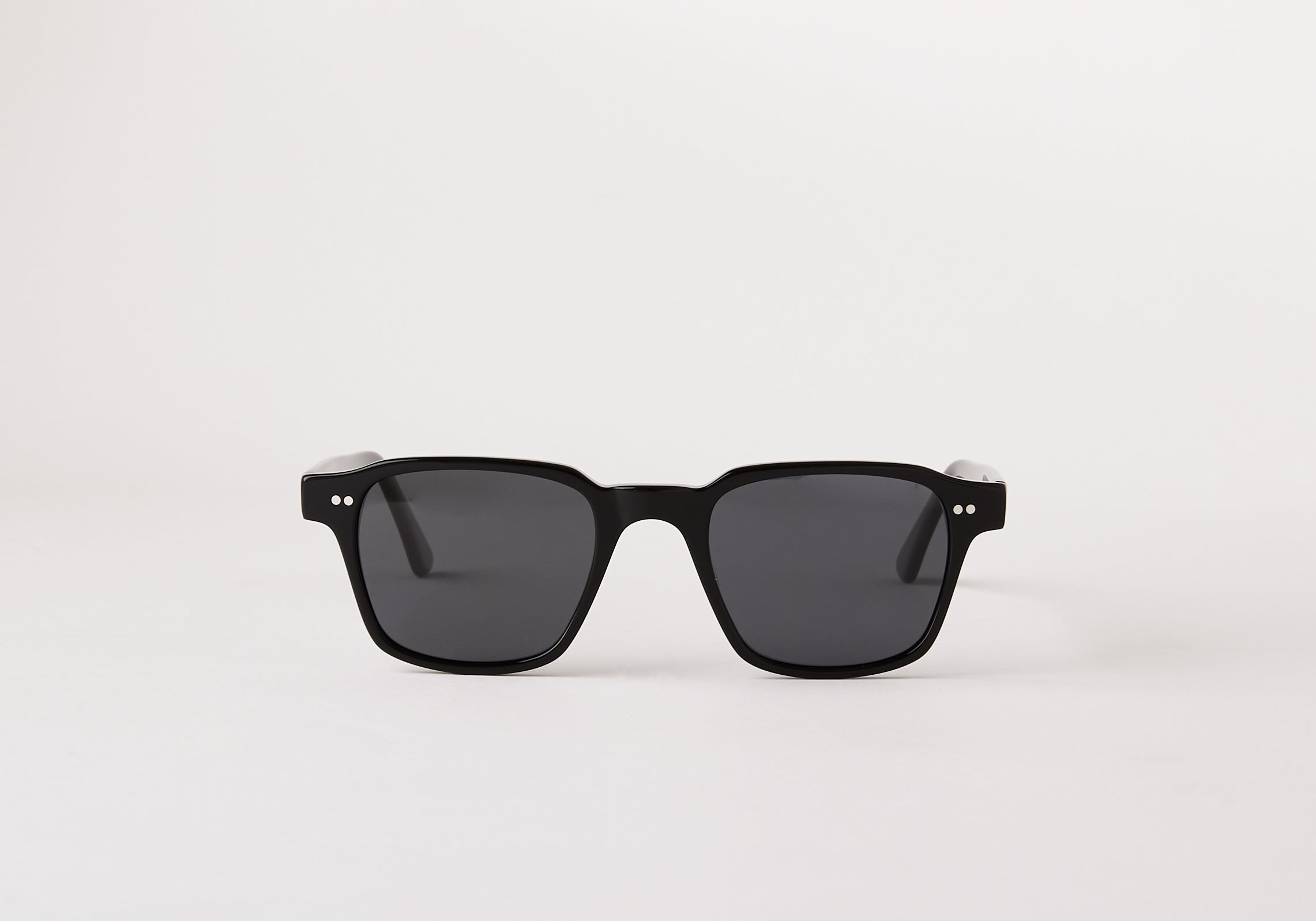 FORME_BLACK_1_SUNGLASSES_LUNETTIQ.jpg
