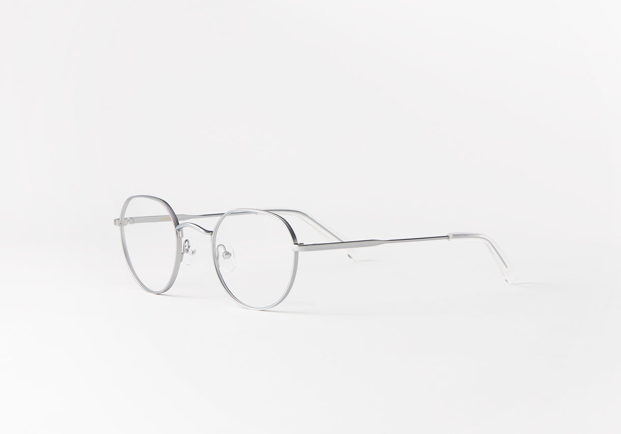 GARMENT_SILVER_2_LUNETTIQ_OPTICAL.jpg