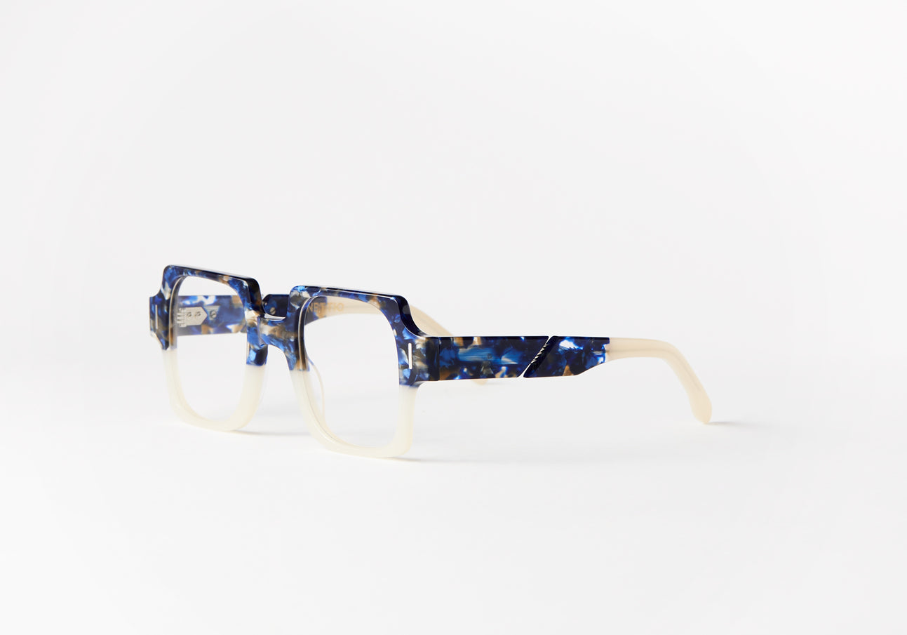 HILTON_MARBLE-BLUE_2_LUNETTIQ_OPTICAL.jpg
