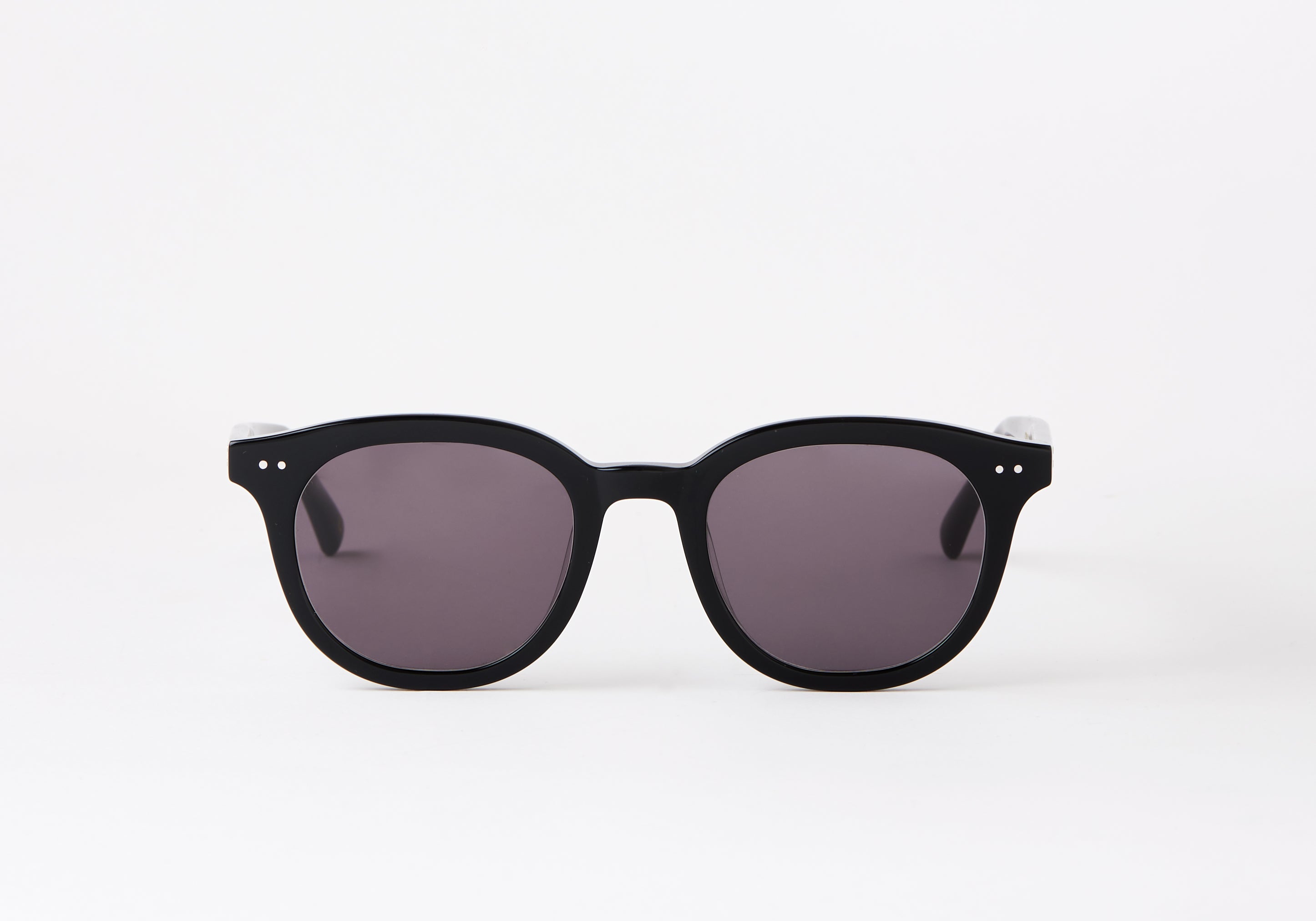 LANG-BLACK-SUNGLASSES-LUNETTIQ-1.jpg