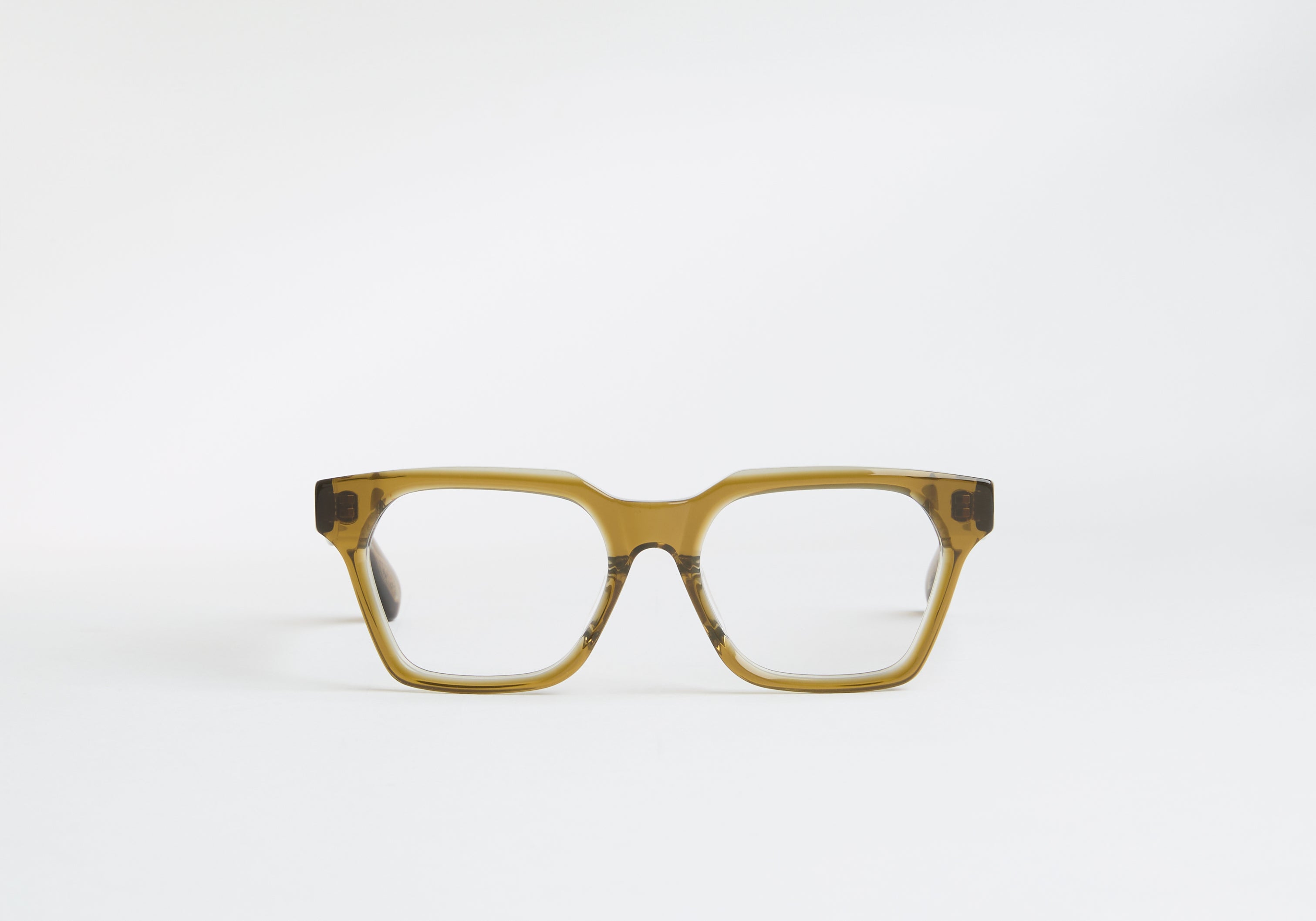 NELSON-GREEN-1-OPTICS-LUNETTIQ.jpg