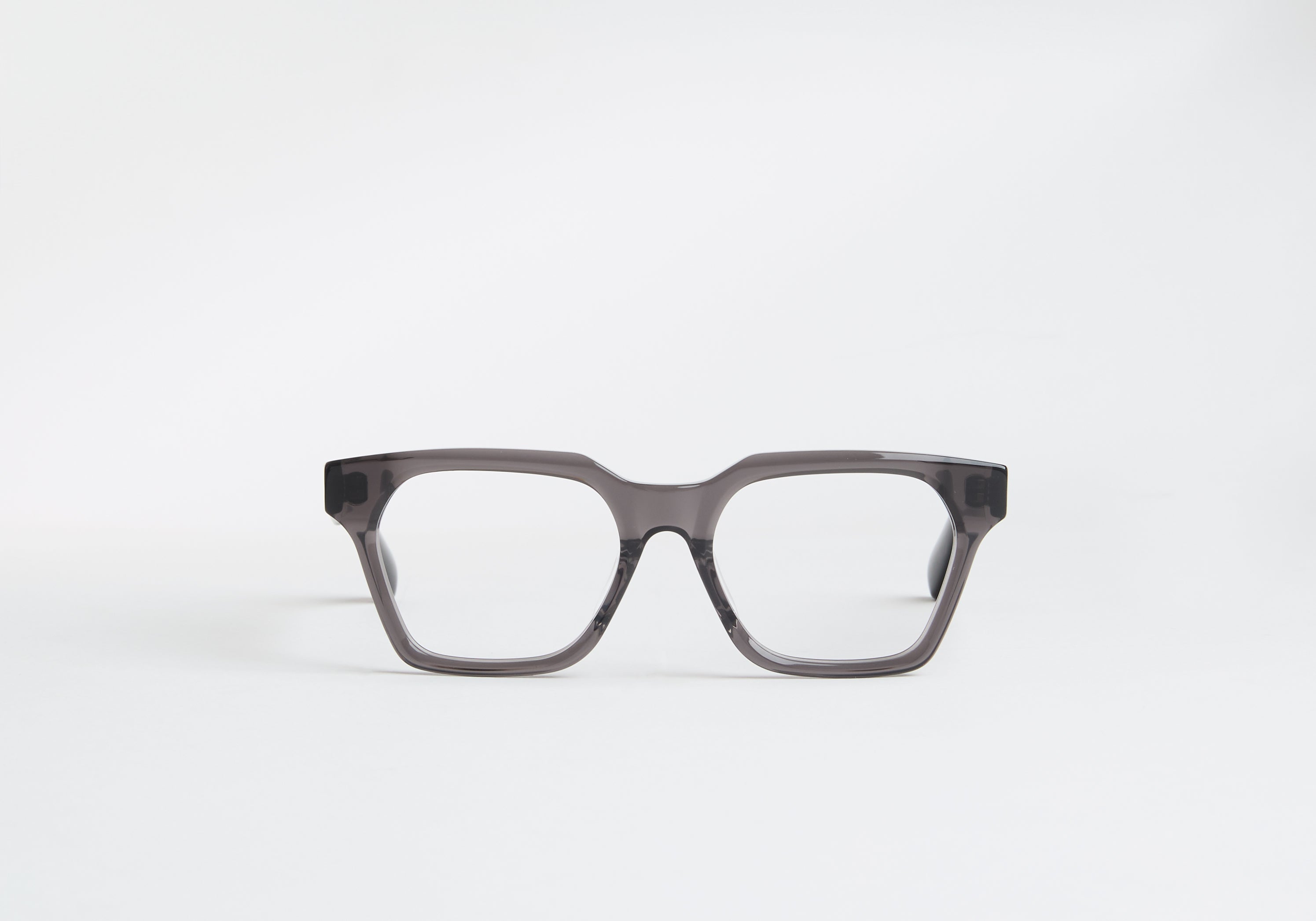 NELSON-GREY-1-OPTICS-LUNETTIQ.jpg