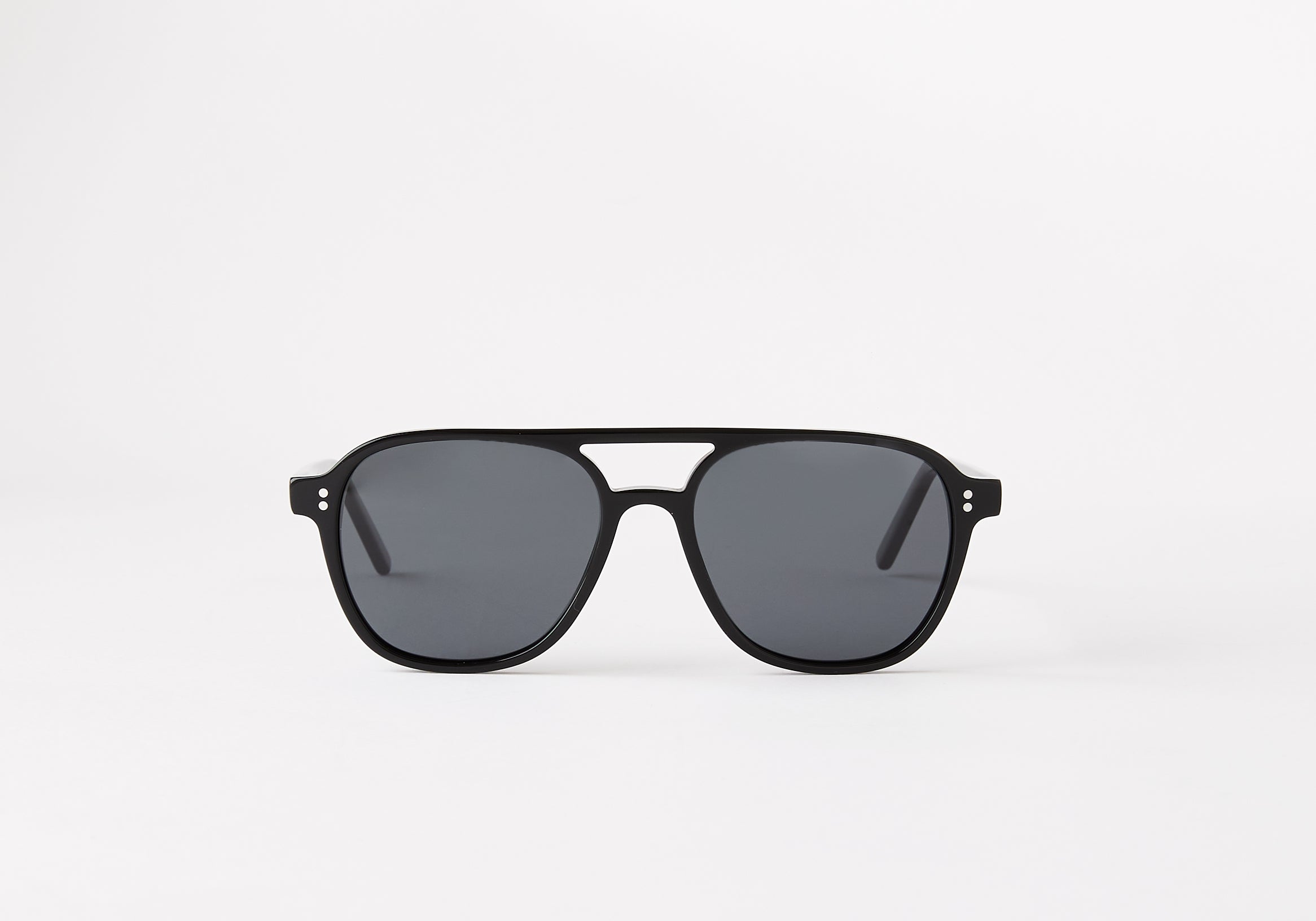 QUINN_BLACK_1_SUNGLASSES_LUNETTIQ.jpg