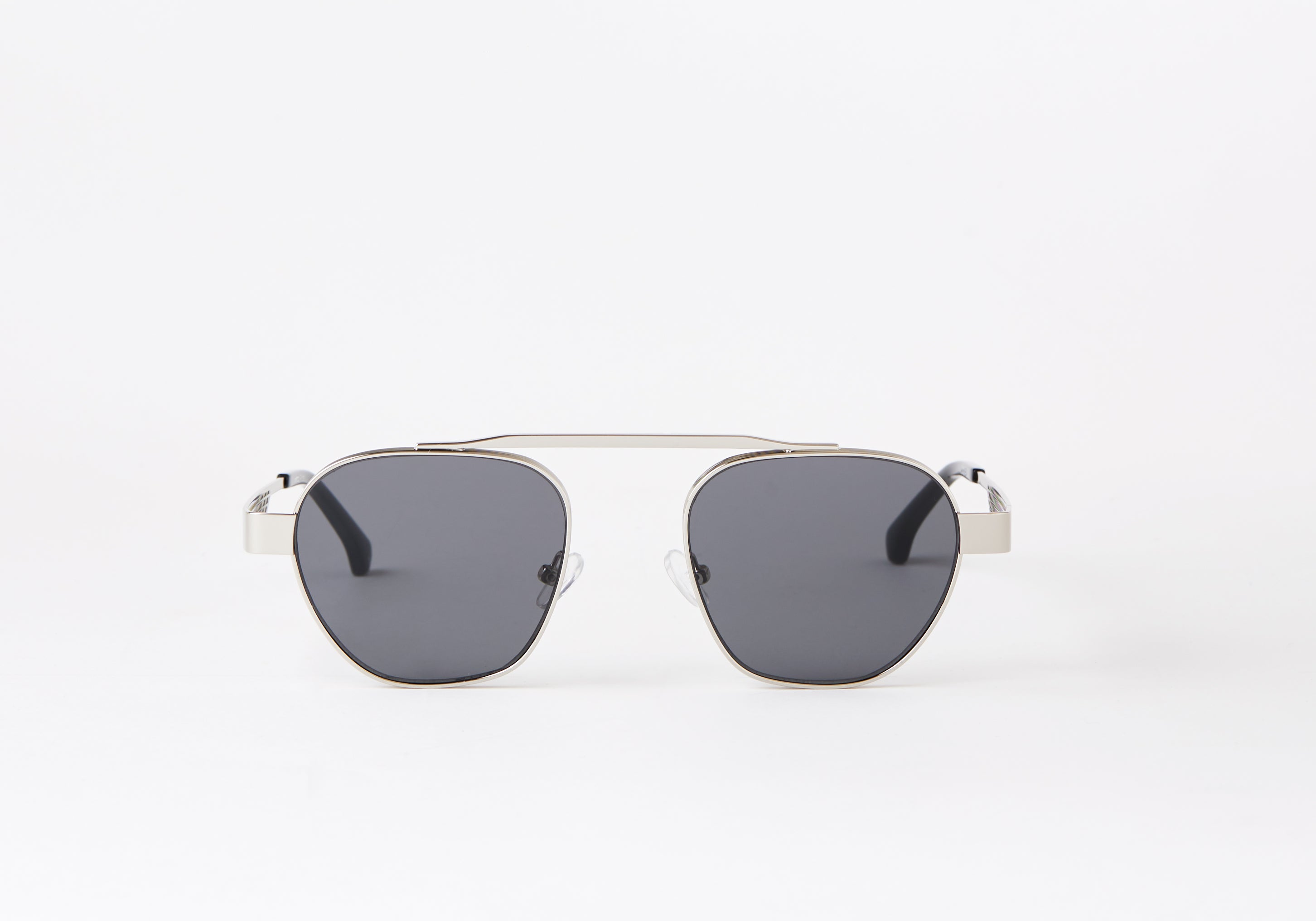 RACER-SILVER-SUNGLASSES-LUNETTIQ-1.jpg