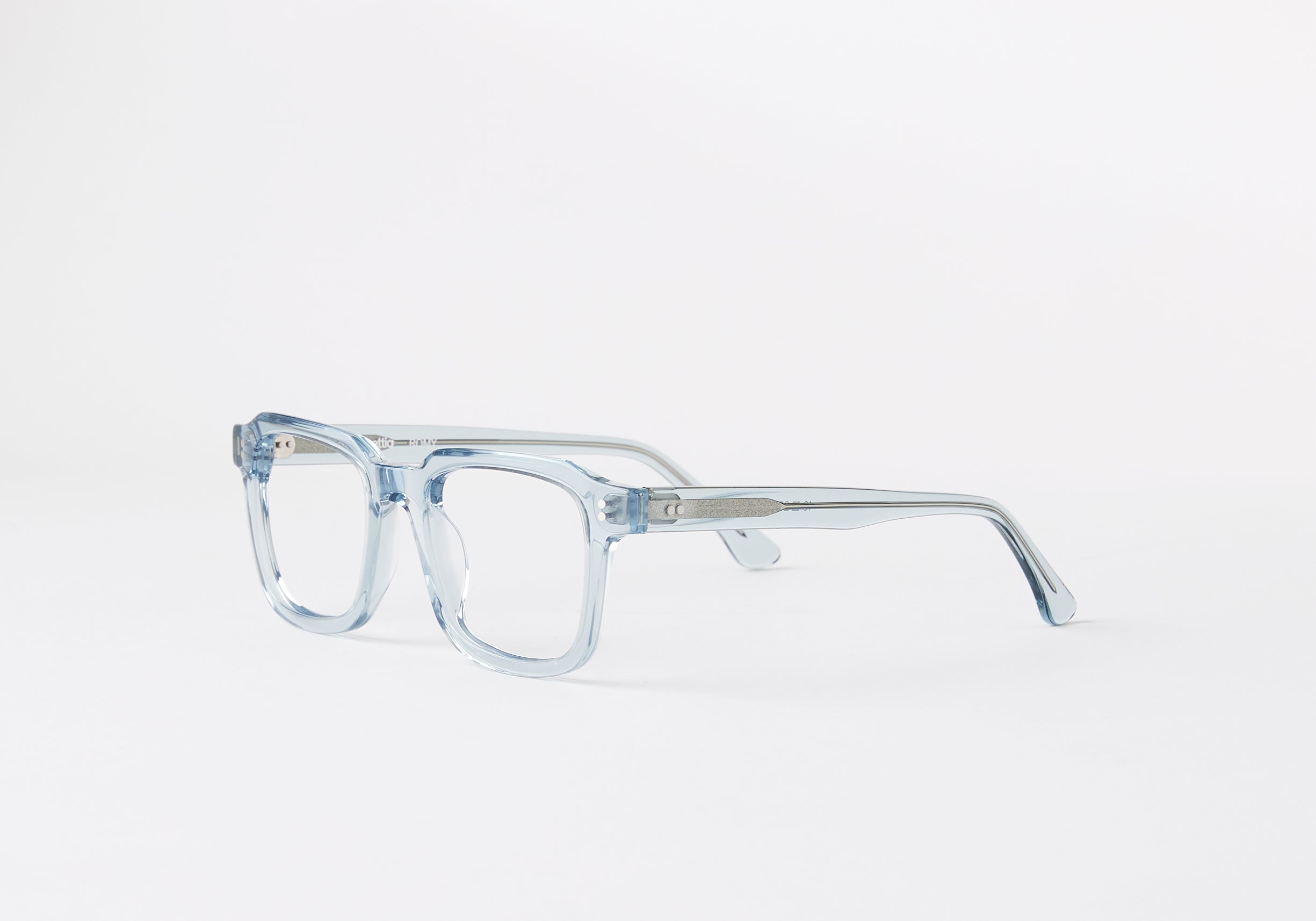 ROMY_BLUE_2_OPTICS_LUNETTIQ.jpg