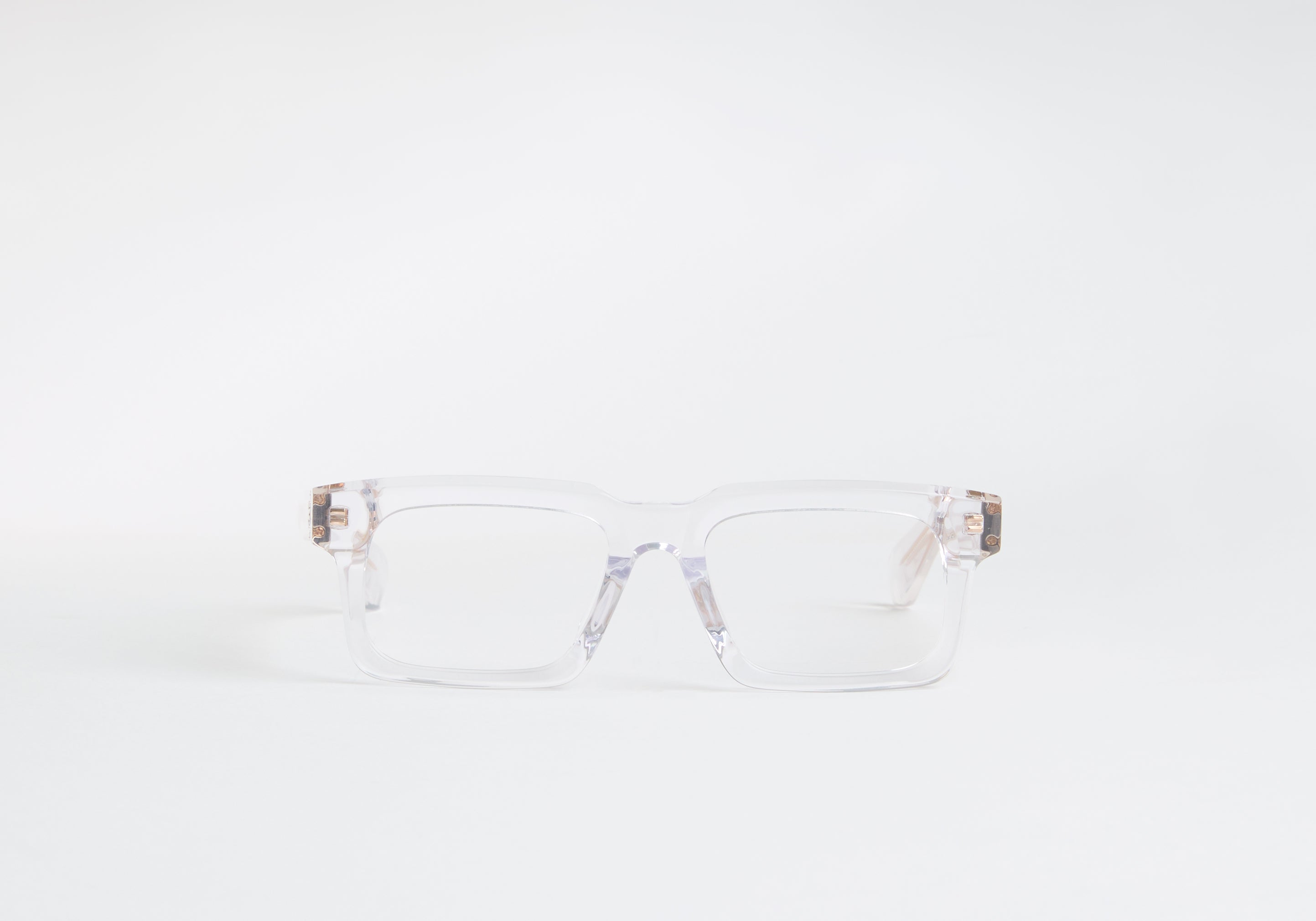 SENNA-CLEAR-1-OPTICS-LUNETTIQ.jpg