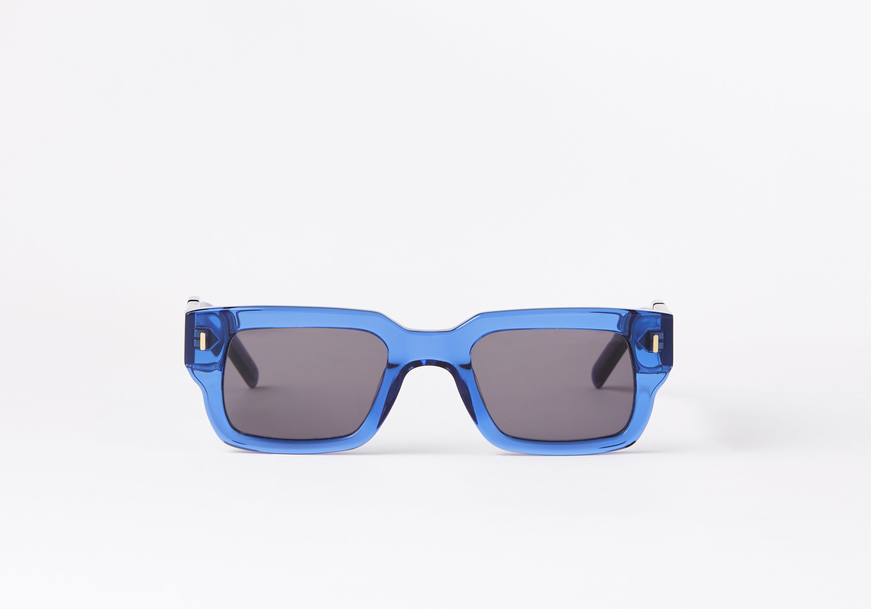 SHELBY-BLUE-SUNGLASSES-LUNETTIQ-1.jpg