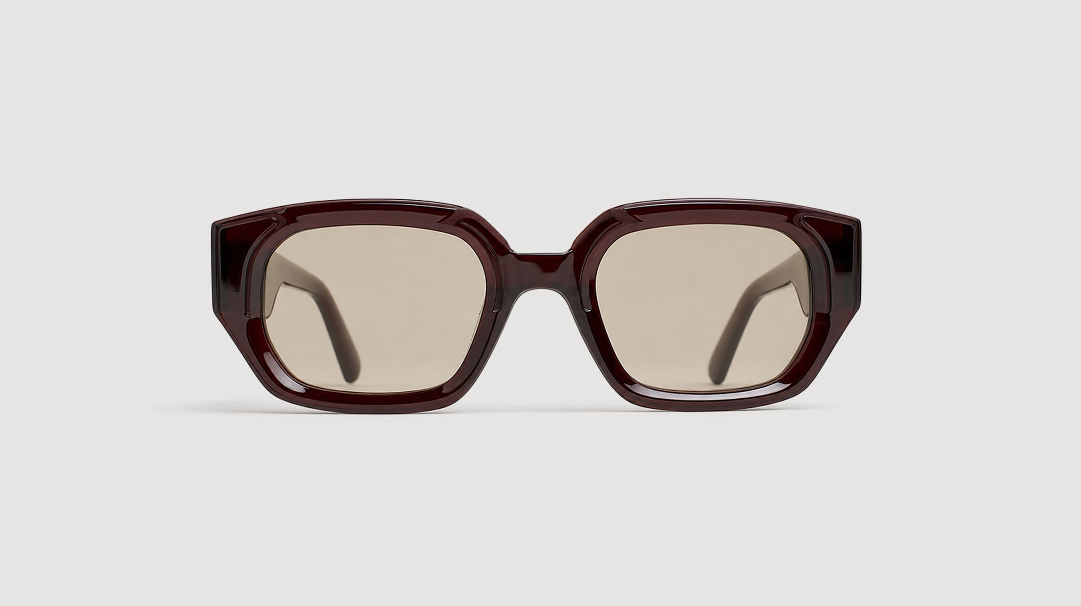 front_straight__24_OMBRE_red_with_lens_front_straight_final_1.jpg