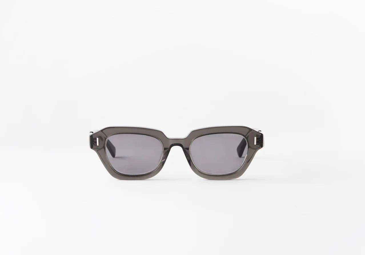 65676d89c6e054b342ca91f0_PROMENADE_20GREY_3A_20SUNGLASSES_3A_20LUNETTIQ_3A1.webp